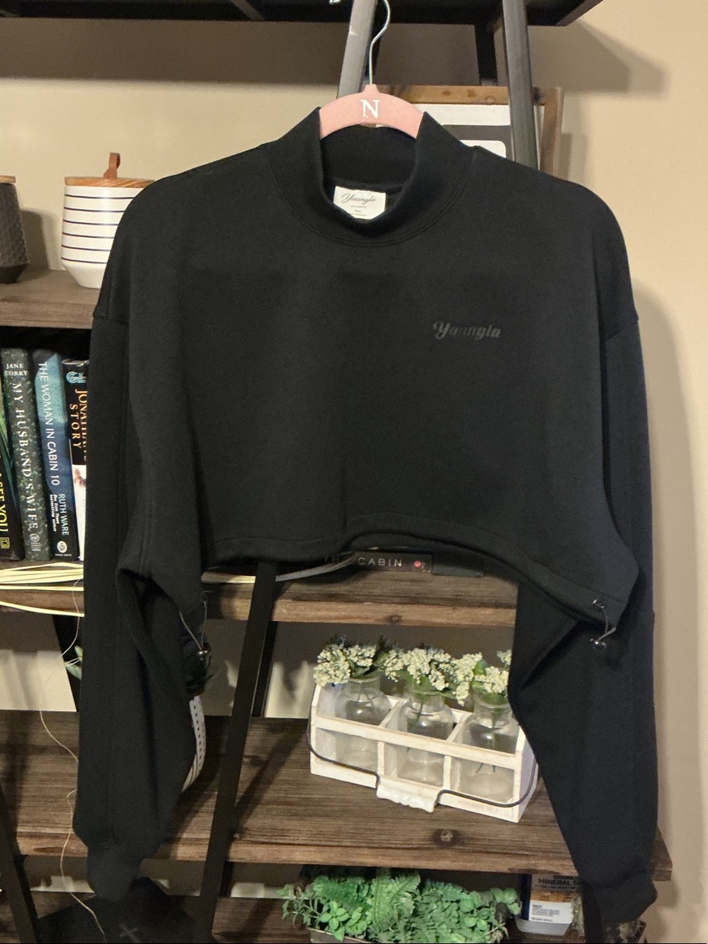 YoungLA Black Cropped Scuba Mock-Neck Sweatshirt Size S